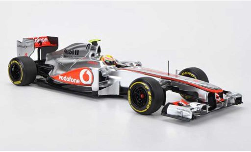 Mercedes F1 2012 1/18 Minichamps McLaren Vodafone No.4 L.Hamilton Presentationsfahrzeug modelauto