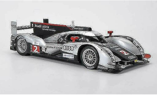Audi R18 tdi 1/18 Spark 2011 No.2 ultra 24h Le Mans M.Faessler/A.Lotterer/B.Treluyer modelauto
