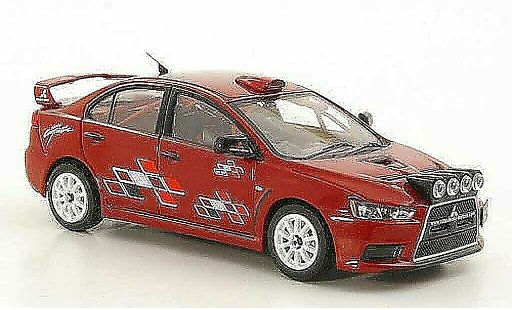 Mitsubishi Lancer Evolution X 1/43 IXO Gr.N Prasentationsfahrzeug modelauto