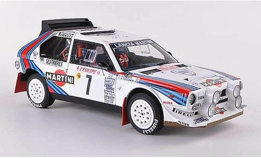 Lancia Delta S4 1/18 Autoart No.7 Martini Rally Monte Carlo 1986 modelauto