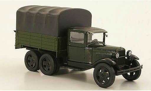 Gaz AAA Base 1/43 Nash Avtoprom groen/zwart avec zwarter Plane modelauto