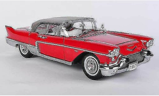 Cadillac Brougham Sedan 1/18 Sun Star rood 1957 modelauto