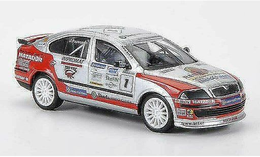 Skoda Octavia Cup 1/43 Abrex No.1 J.Paasonen 2005 modelauto