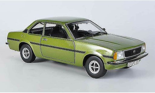 Opel Ascona B SR 1/18 Sun Star groen modelauto