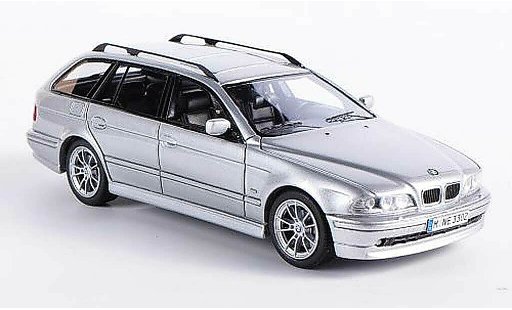 Bmw 530 touring 1/43 Neo d (E39) grijs 2002 modelauto
