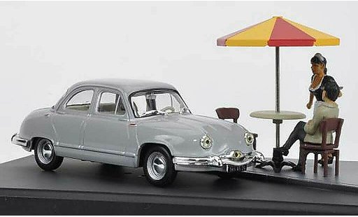 Panhard Dyna Z 1954 1/43 Hachette grijs Mini Diorama avec Figuren modelauto