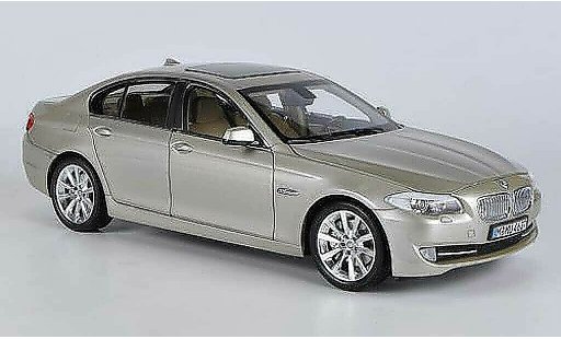 Bmw 518 F10 1/18 Welly d or modelauto