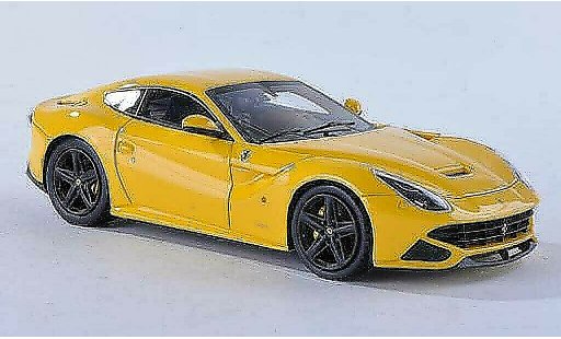 Ferrari F12 Berlinetta 1/43 Fujimi 2 Sedan geel 2012 modelauto