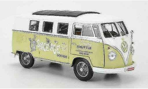 Volkswagen Combi Base 1/18 Greenlight T1 Samba Space Age Lodge - Courtesy Shuttle 1962 modelauto