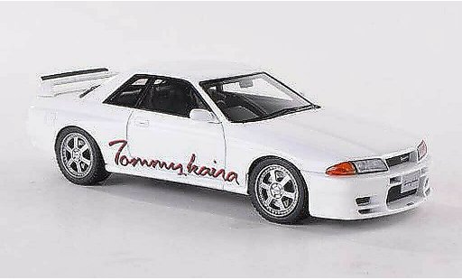Nissan Skyline R32 1/43 HPI Tommykaira R wit RHD modelauto