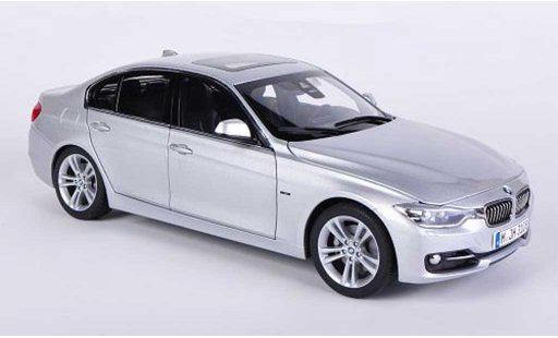 Bmw 330 berline 1/18 Paragon F30 3er Sedan grijs 2012 modelauto