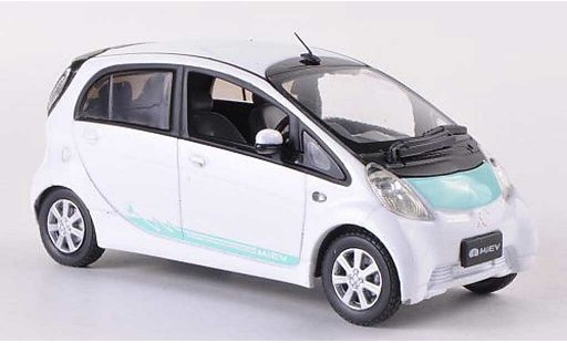 Mitsubishi iMiev Base 1/43 Vitesse wit/turquoise RHD modelauto