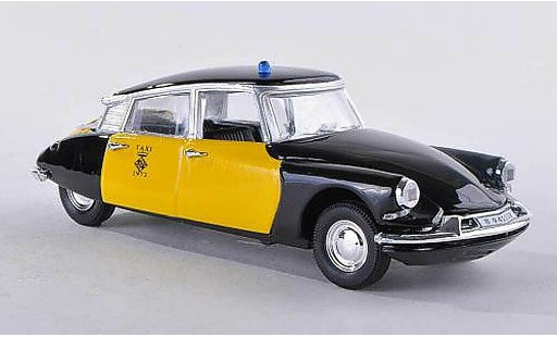 Citroen DS 19 1/43 Rio Taxi Barcelona 1969 modelauto