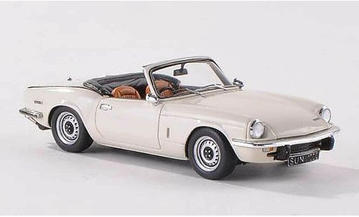 Triumph Spitfire 1971 1/43 Spark MK4 beige RHD modelauto