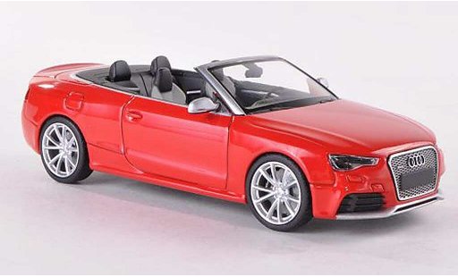 Audi RS5 cab 1/43 Minichamps cabriolet Cabriolet rood 2012 modelauto