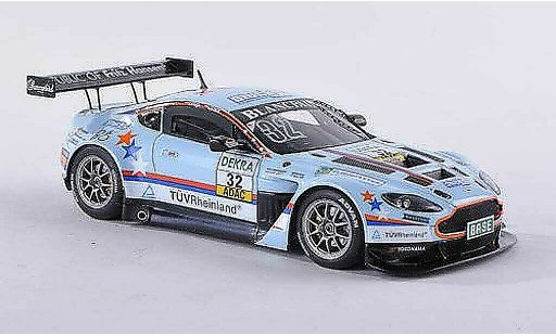 Aston Martin V12 GT3 Vantage course 1/43 Minichamps GT3 Vantage No.32 Team Young Driver ADAC GT Masters 2012 J.stuk/F.stuk modelauto