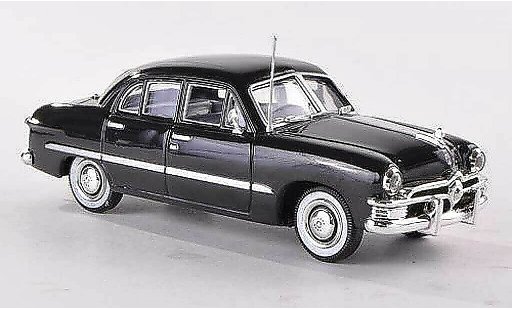 Ford Custom Sedan 1/43 American Heritage Models 4-Door zwart modelauto