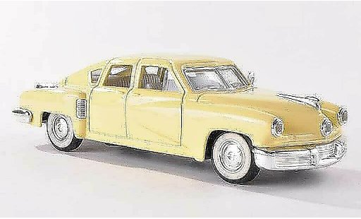 Tucker Torpedo Base 1/43 Yat Ming geel 1948 modelauto