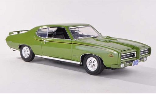 Pontiac GTO The Judge 1/18 Motormax groen 1969 modelauto