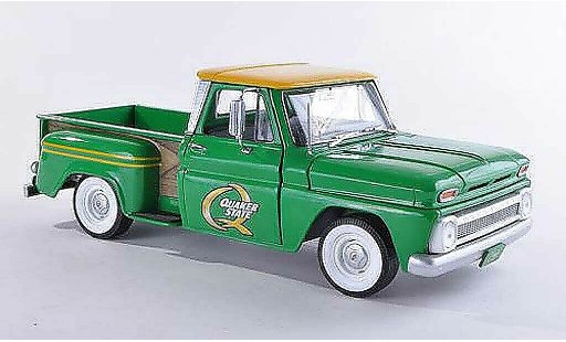Chevrolet C-10 Pickup 1/18 Greenlight Stepside Quaker State groen 1965 modelauto