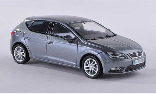 Seat Leon Base 1/43 Seat grijs 2012 modelauto