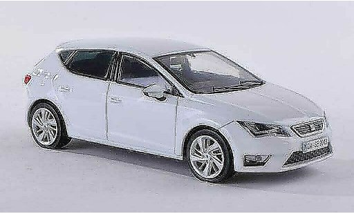 Seat Leon Base 1/43 Seat wit 2012 modelauto