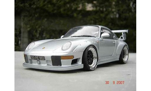 Porsche 911 GT2 1/18 Ut Models evo street grijs polaire modelauto