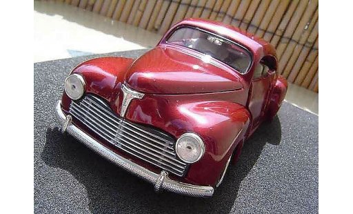 Peugeot 203 coupe 1/18 Solido hot rod modelauto