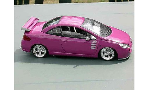 Peugeot 307 CC 1/18 Solido fushia fun modelauto