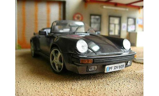 Porsche 911 Speedster 1/18 Maisto 1989 grijs modelauto