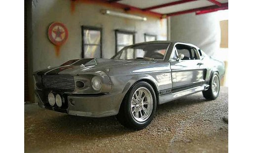 Shelby GT 500 Base 1/18 Shelby Collectibles eleanor modelauto