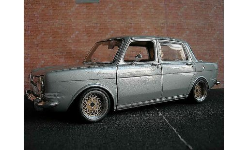 Simca 1000 Base 1/18 Norev  modelauto