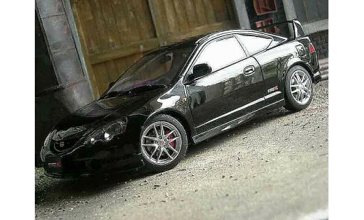 Acura RSX type s 1/18 Autoart R modelauto