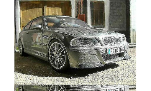 Bmw M3 CSL 1/18 Autoart E46 modelauto