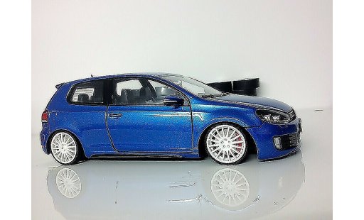 Volkswagen Golf GTI 1/18 Norev blauw jantes OZ racing modelauto
