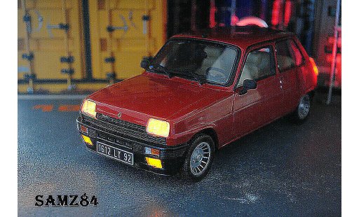 Renault 5 Alpine 1/18 Ottomobile Turbo Rood LED modelauto
