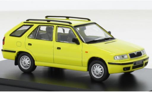Modelauto Skoda Felicia FL Combi geel clair 1998 1/43 Abrex
