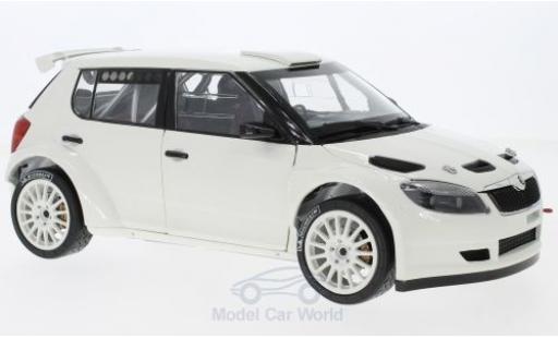 Modelauto Skoda Fabia S2000 II FL wit 2010 with Tarmac Wheels 1/18 Abrex