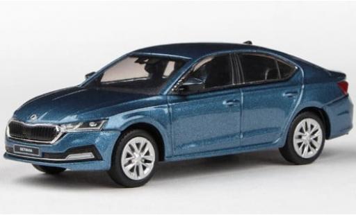 Modelauto Skoda Octavia Base IV metallic blauw 2020 1/43 Abrex