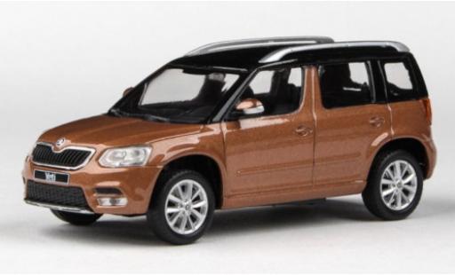 Modelauto Skoda Yeti FL metallic bruin/zwart 2013 1/43 Abrex
