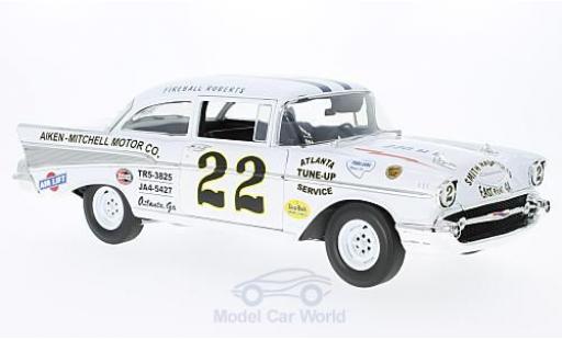 Modelauto Chevrolet Bel Air course No.22 Nascar Darlington 1957 Fireball-Roberts 1/18 ACME