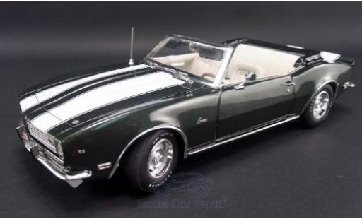 Modelauto Chevrolet Camaro Z28 Z/28 Cabriolet metallic groen/wit 1968 1/18 ACME
