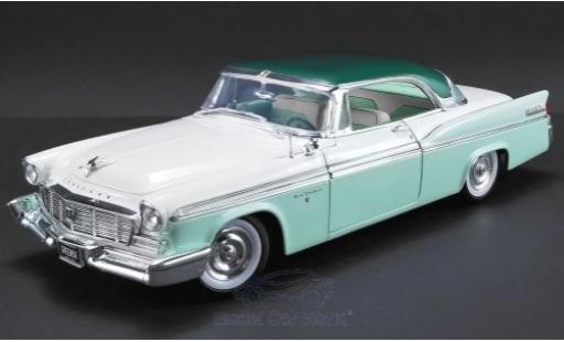 Modelauto Chrysler New Yorker Sedan St. Regis groen/wit 1956 1/18 ACME