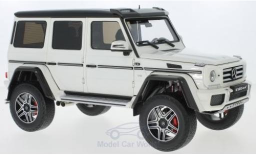 Modelauto Mercedes Classe G Base G500 4x4 wit 1/18 Almost Real