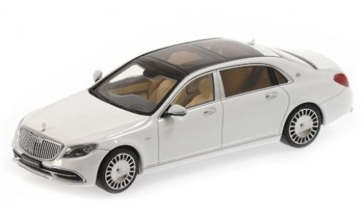 Modelauto Mercedes CLA Base Maybach Classe S wit 2019 1/43 Almost Real