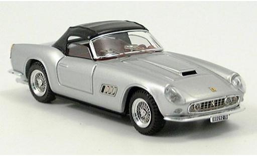 Modelauto Ferrari 250 GT California grijs kap ferm&Atilde;&copy; 1/43 Art Model