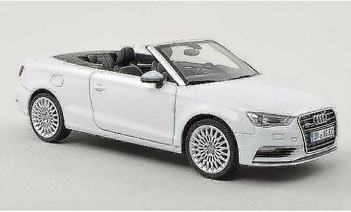 Audi A3 cabriolet 1/43 Herpa wit 2013 modelauto