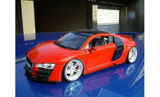Audi R8 4.2 fsi 1/18 Maisto tdi modelauto