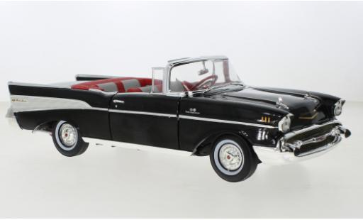 Modelauto Chevrolet Bel Air Convertible Cabriolet James Bond 1957 1/18 Auto World