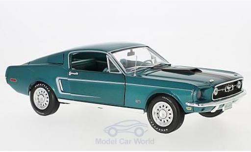 Modelauto Ford Mustang Fastback 2+2 metallic turquoise 1968 1/18 Auto World